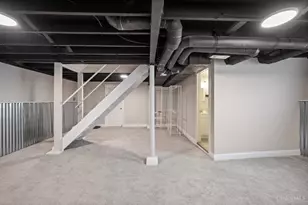 6097 W Fordham Pl, Silverton, OH 45213 - Photo 22