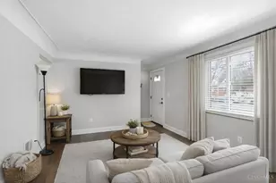 6097 W Fordham Pl, Silverton, OH 45213 - Photo 10