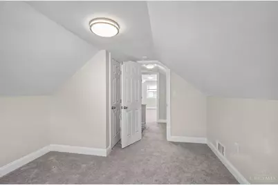 6097 W Fordham Place, Silverton, OH 45213 - Photo 20