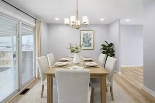 9925 Grasscreek Ct, Colerain Township, OH 45231 - Photo 8