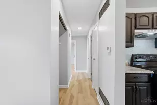 9925 Grasscreek Ct, Colerain Township, OH 45231 - Photo 16