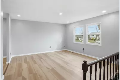 9925 Grasscreek Court, Colerain Township, OH 45231 - Photo 6