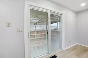 9925 Grasscreek Ct, Colerain Township, OH 45231 - Photo 14