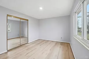 9925 Grasscreek Ct, Colerain Township, OH 45231 - Photo 18