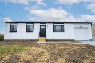 11866 Hitchcock Dr, Forest Park, OH 45240 - Photo 2