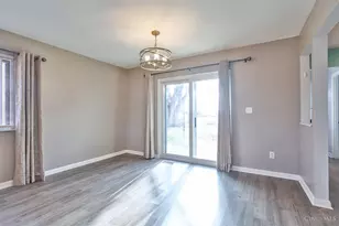 6412 Rosecrest Dr, Butler Twp, OH 45414 - Photo 10