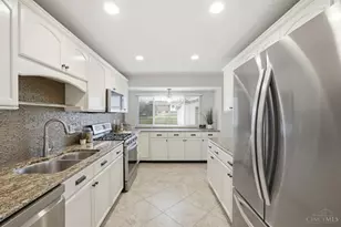 10882 Willfleet Dr, Sharonville, OH 45241 - Photo 14