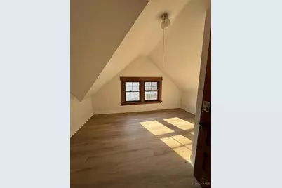 2241 Burnet Avenue, Cincinnati, OH 45219 - Photo 8