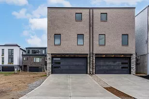 5760 Sanctuary Pl, Cincinnati, OH 45230 - Photo 32