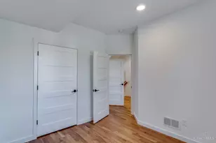 5760 Sanctuary Pl, Cincinnati, OH 45230 - Photo 10