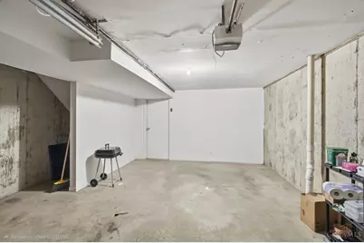 923 Nassau Street, Cincinnati, OH 45206 - Photo 32