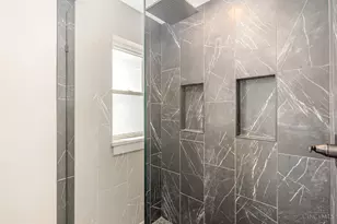 5328 Lester Rd, Cincinnati, OH 45213 - Photo 20