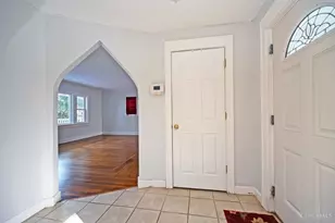 1266 Avon Dr, Cincinnati, OH 45229 - Photo 16