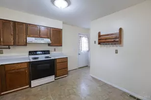 1612 Clemson Cir, Anderson Township, OH 45255 - Photo 10