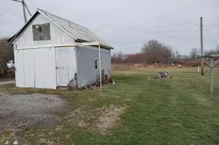 8017 St Rt 28, Fairfield Twp, OH 45135 - Photo 4