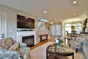 5570 Windridge Dr, Columbia Township, OH 45243 - Photo 6