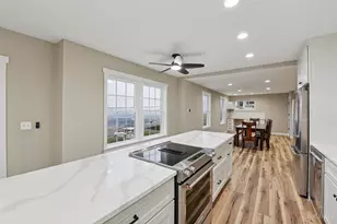 2545 Cliff Rd, Miami Township, OH 45052 - Photo 8