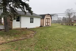 422 Clara Dr, Trenton, OH 45067 - Photo 14