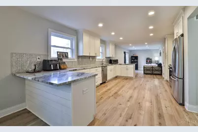 5300 Kenridge Drive, Blue Ash, OH 45242 - Photo 12