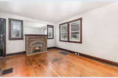 1933 Lawn Avenue, Cincinnati, OH 45237 - Photo 4