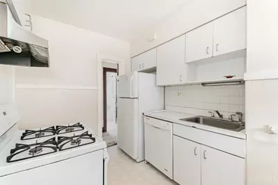 1933 Lawn Avenue, Cincinnati, OH 45237 - Photo 6