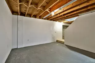 6364 Hickorybark Dr, Miami Township, OH 45140 - Photo 46