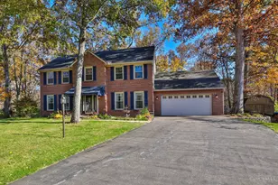 6364 Hickorybark Dr, Miami Township, OH 45140 - Photo 2