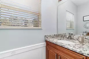 7606 Providence Woods Ct, West Chester, OH 45069 - Photo 12