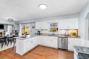 7606 Providence Woods Ct, West Chester, OH 45069 - Photo 10