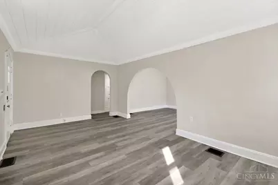 1522 Kenova Avenue, Cincinnati, OH 45237 - Photo 8