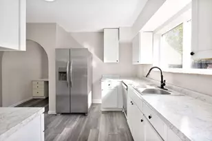 1522 Kenova Ave, Cincinnati, OH 45237 - Photo 14