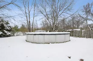 4256 Pleasant Acres Dr, Batavia Township, OH 45103 - Photo 8