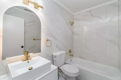 8480 Island Pines Place #8, Deerfield Township, OH 45039 - Photo 4