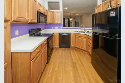 5905 Castlewood Crossing, Miami Township, OH 45150 - Photo 6