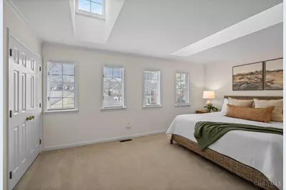 3649 Herschel Avenue, Cincinnati, OH 45208 - Photo 18