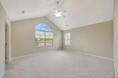 1356 Cotswold Lane, Hamilton, OH 45013 - Photo 32