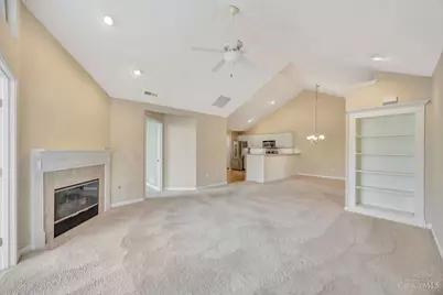 1356 Cotswold Lane, Hamilton, OH 45013 - Photo 8