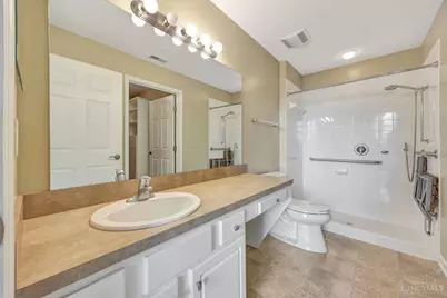 1356 Cotswold Lane, Hamilton, OH 45013 - Photo 14