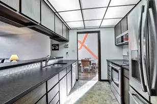 8288 Bridle Rd, Anderson Township, OH 45244 - Photo 16