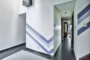 8288 Bridle Rd, Anderson Township, OH 45244 - Photo 4