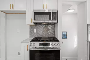 3830 S Broadlawn Cir, Silverton, OH 45236 - Photo 18