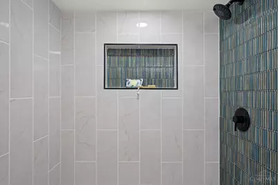 3830 S Broadlawn Circle, Silverton, OH 45236 - Photo 70