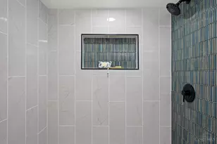 3830 S Broadlawn Cir, Silverton, OH 45236 - Photo 70