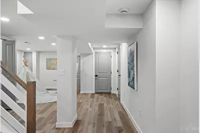 3830 S Broadlawn Circle, Silverton, OH 45236 - Photo 64