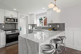 3830 S Broadlawn Cir, Silverton, OH 45236 - Photo 20