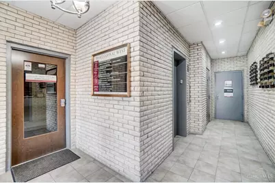 3012 Glenmore Avenue #206, Cincinnati, OH 45238 - Photo 4