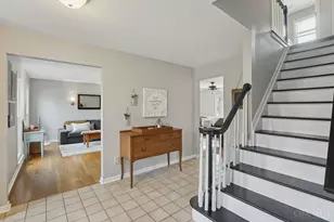 1129 Avalon Dr, Hamilton Township, OH 45039 - Photo 4