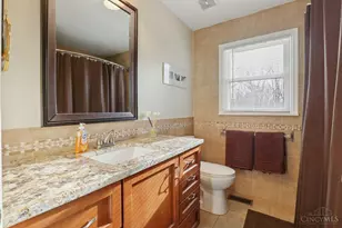 1129 Avalon Dr, Hamilton Township, OH 45039 - Photo 36