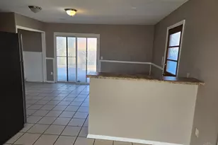 3996 Fawnhill Ln, Cincinnati, OH 45205 - Photo 4