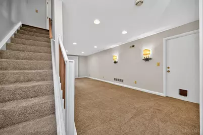 33 Creekwood Square, Glendale, OH 45246 - Photo 38
